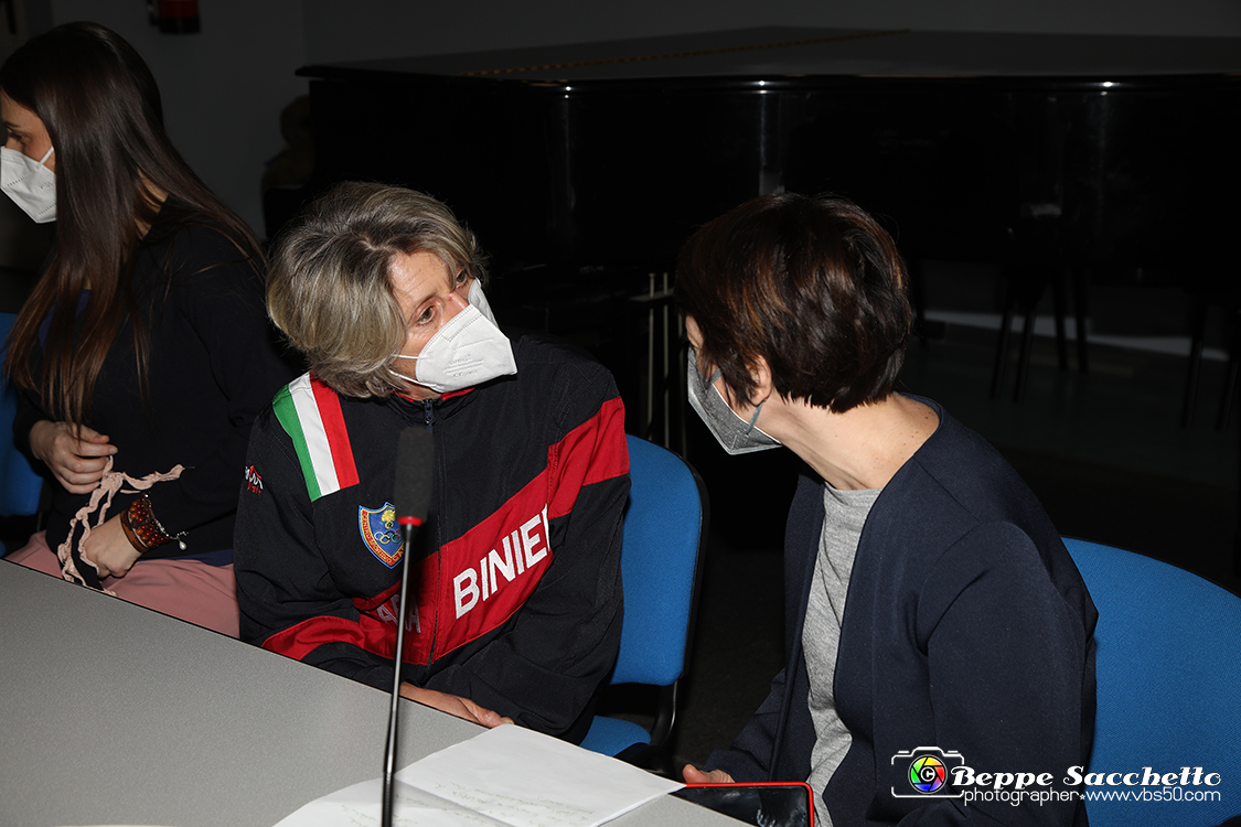 VBS_0376 - Stefania Belmondo incontra gli studenti.jpg